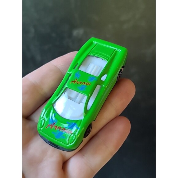 Ultra Rare Vintage Sun Toys Green "Arrow" Graphics Die-Cast 1:64 Sports Car - Picture 1 of 10